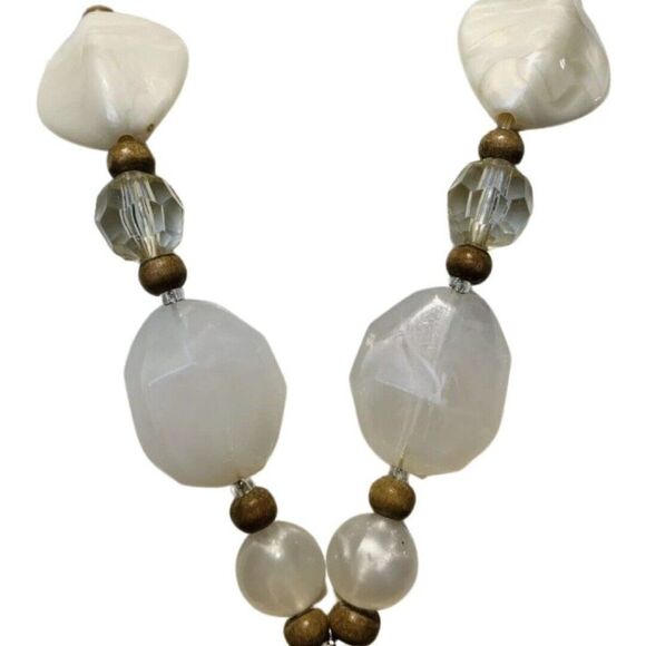 Oversized White Shell Pendant Statement Necklace 19" Icy Glass Beaded Bohemian - Picture 2 of 8